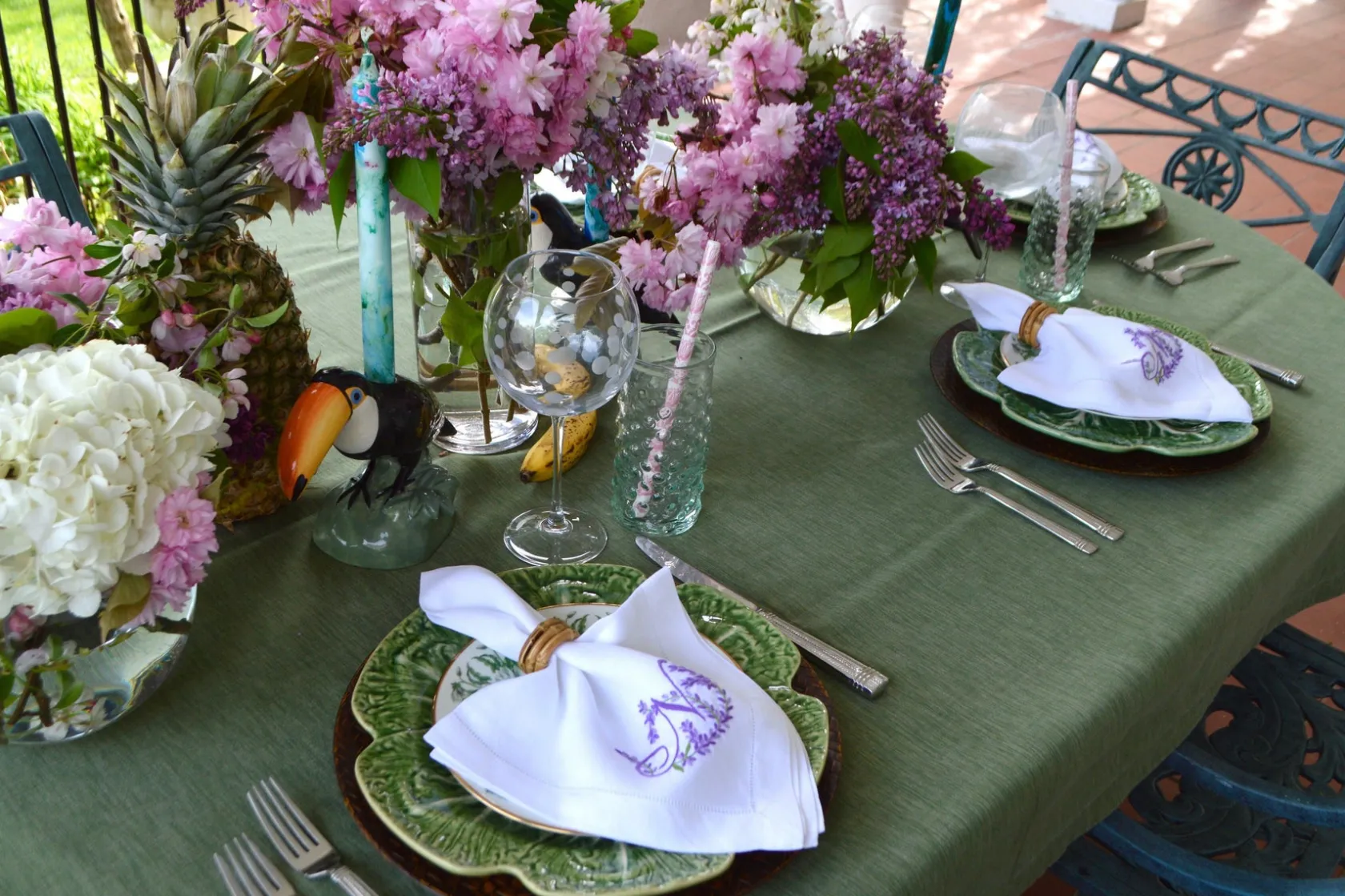 Custom Embroidered Dinner Napkins|Chefanie Online