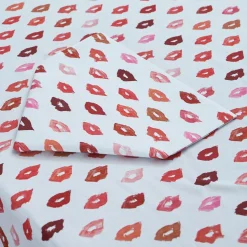 Lipstick Stain Tablecloth|Chefanie Best